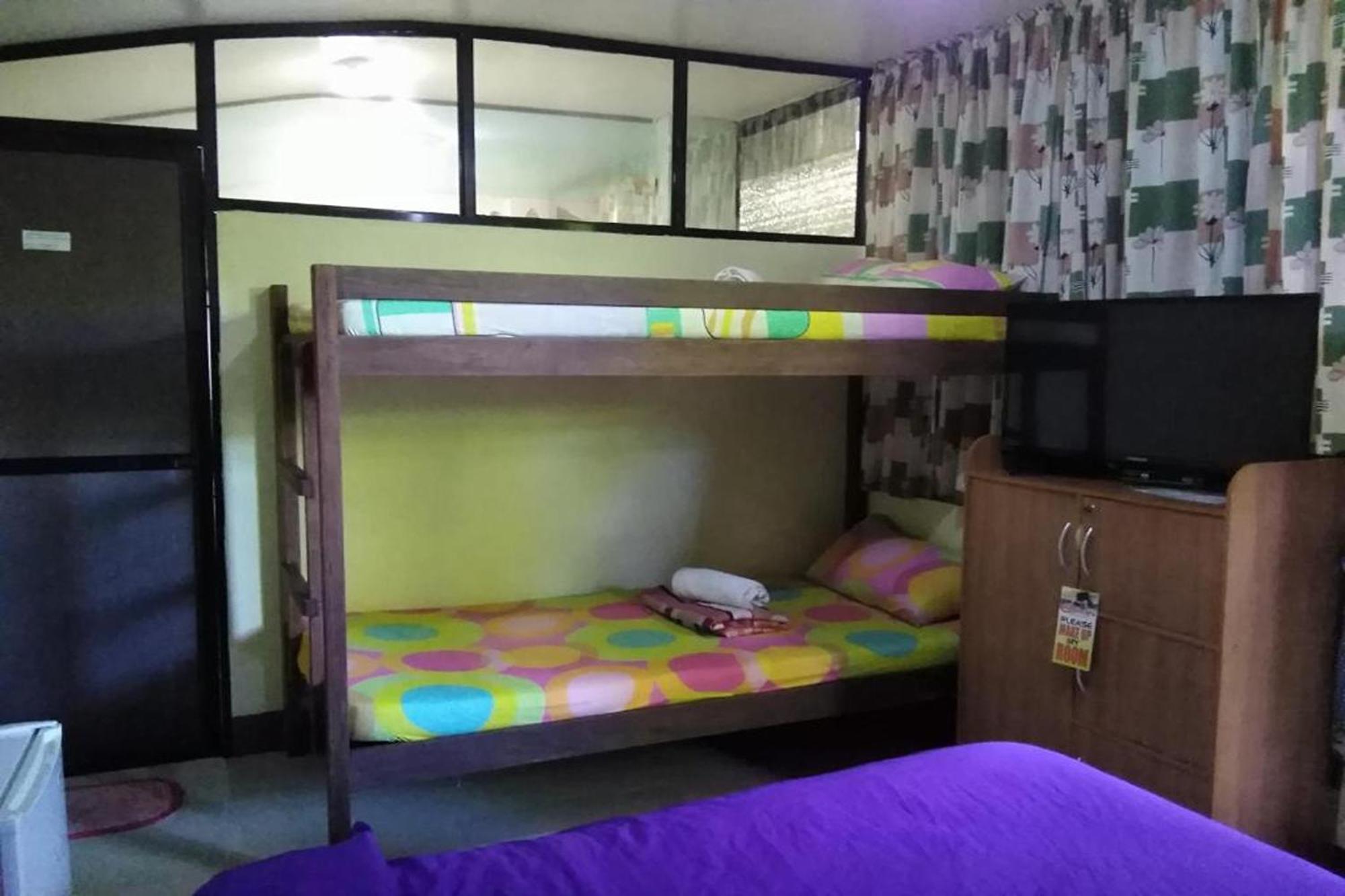 Citadel Bed&Breakfast Puerto Princesa Exteriör bild