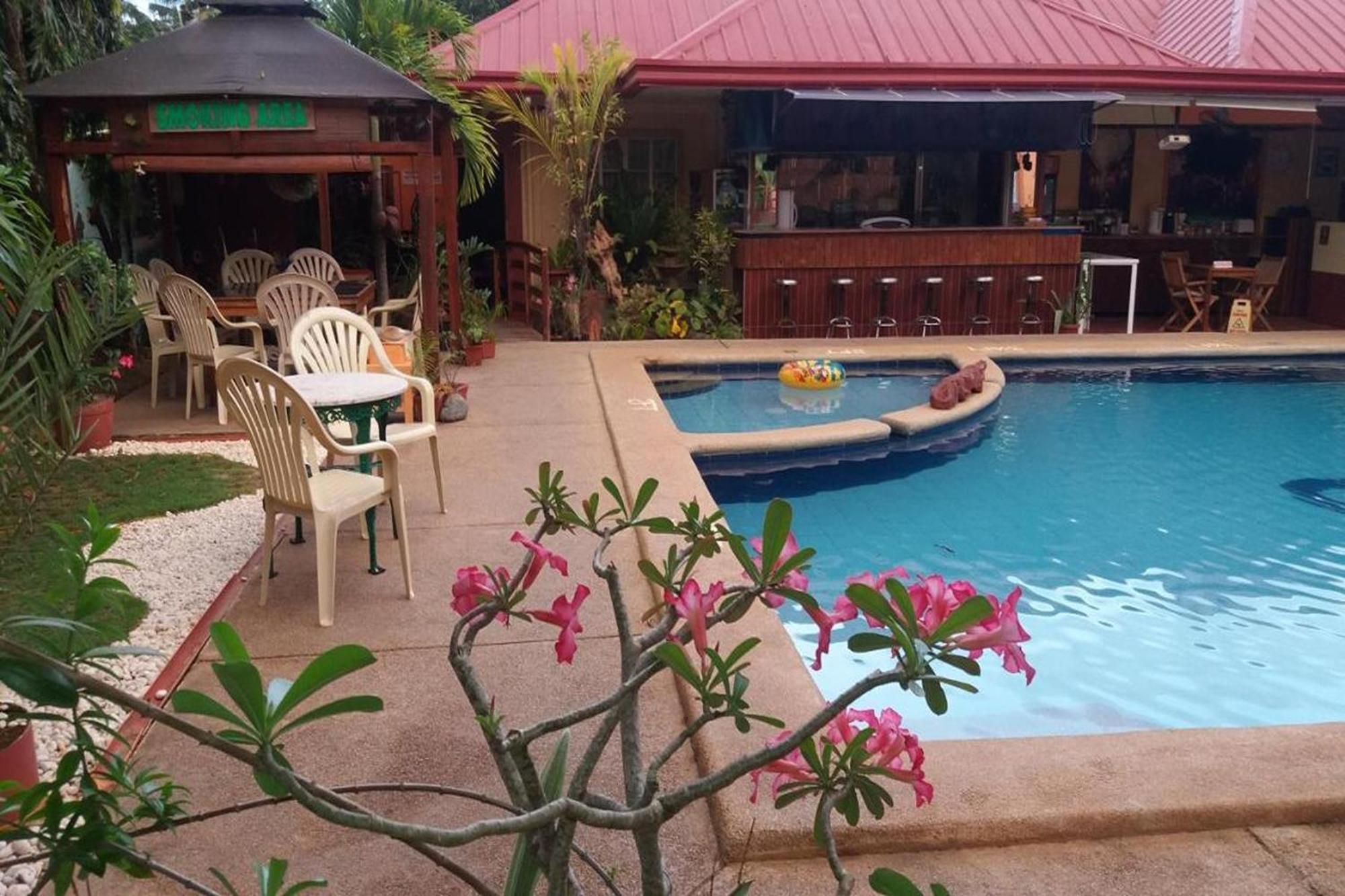 Citadel Bed&Breakfast Puerto Princesa Exteriör bild