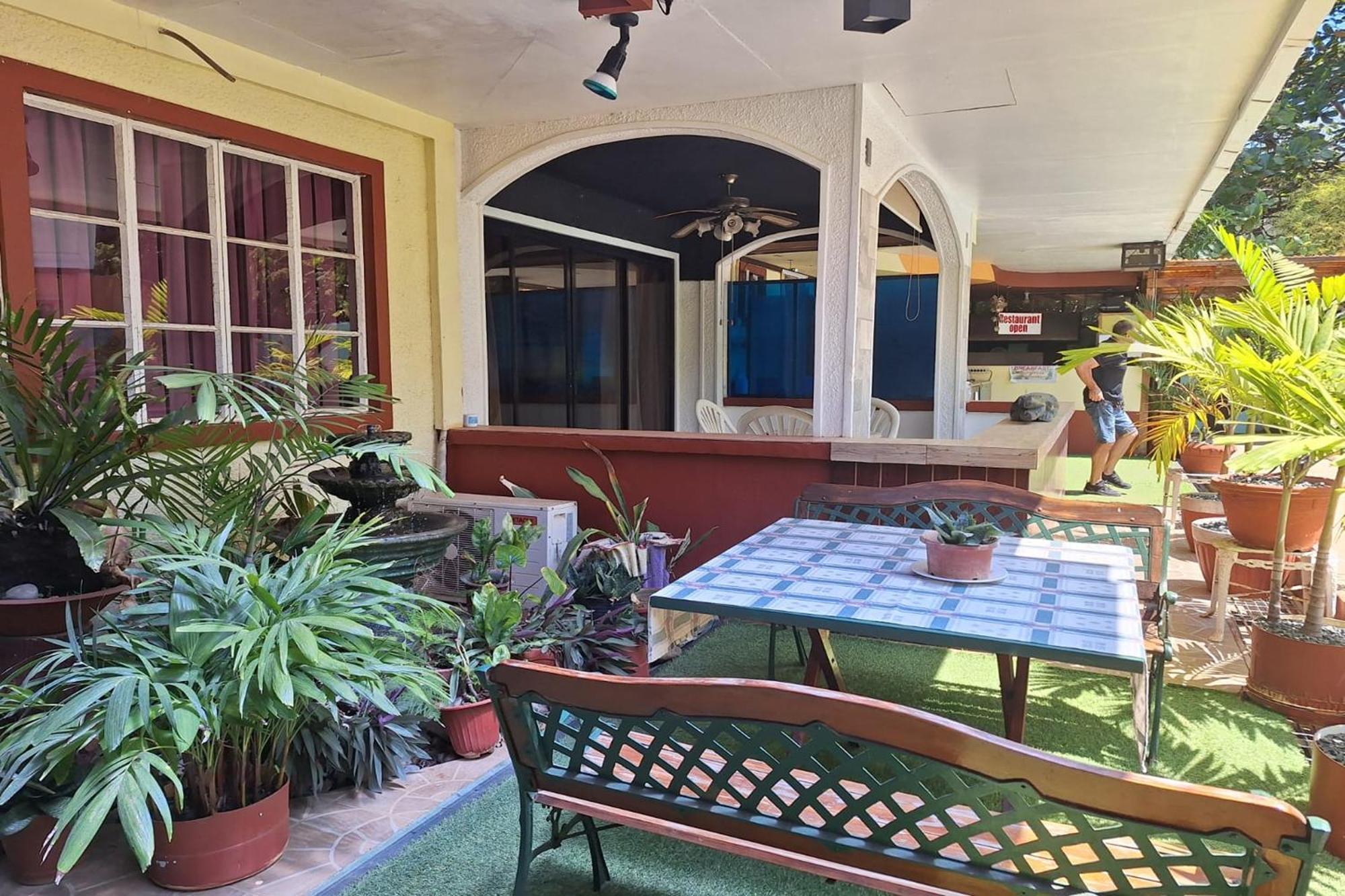 Citadel Bed&Breakfast Puerto Princesa Exteriör bild